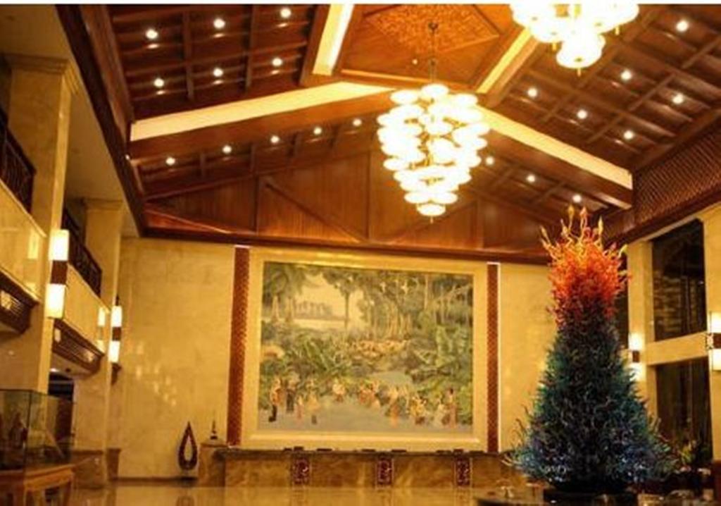Ramada Plaza Xishuangbanna Hotel Екстериор снимка