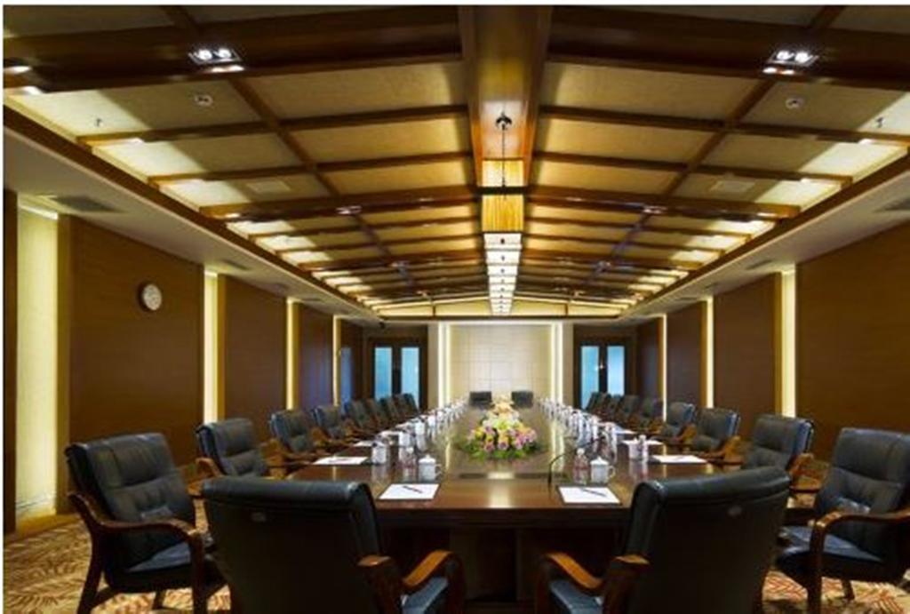 Ramada Plaza Xishuangbanna Hotel Екстериор снимка