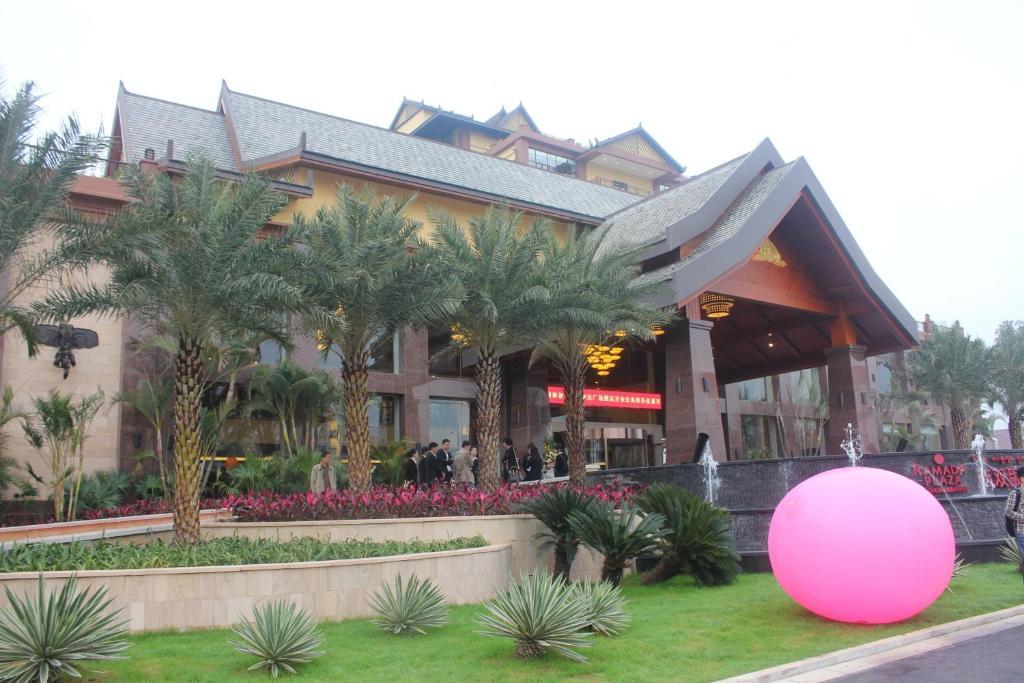 Ramada Plaza Xishuangbanna Hotel Екстериор снимка