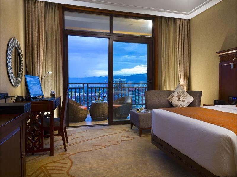 Ramada Plaza Xishuangbanna Hotel Екстериор снимка